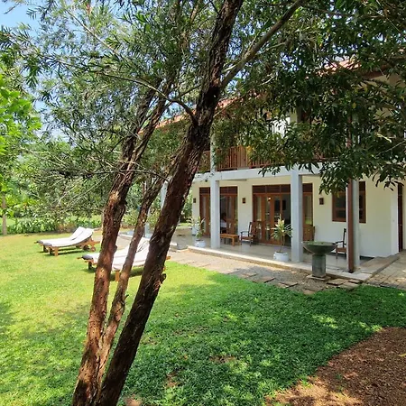 Villa Arana Bentota-3